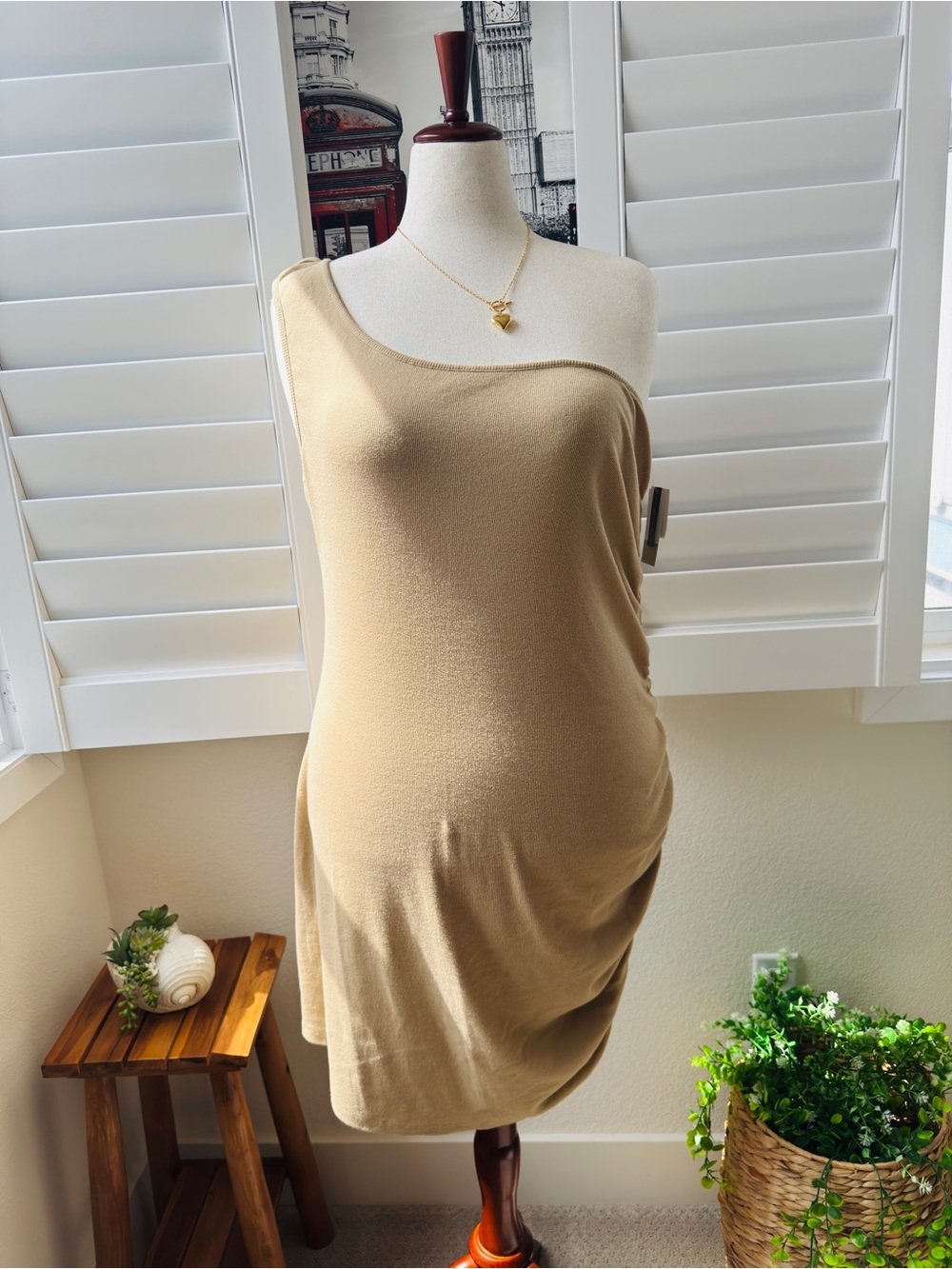BP. Size 2X. One-Shoulder Cream-Tan Knit Dress
